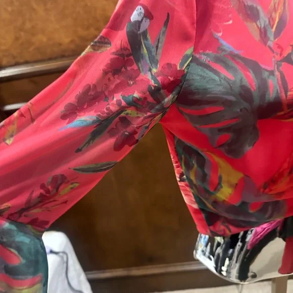 NWT SIZE S G by Giuliana Pink Floral Crop Top - Picture 3 of 6